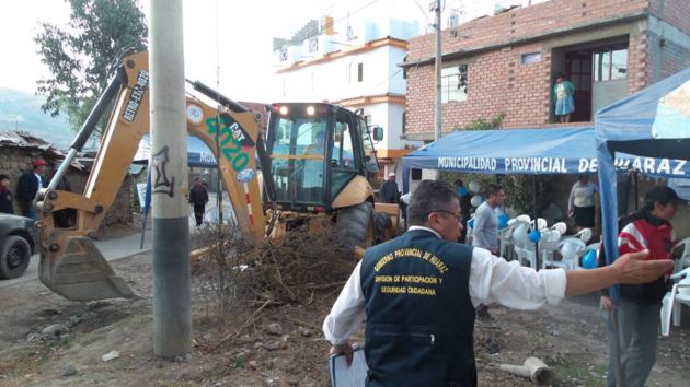 Empiezan  obra de construcción de pistas y veredas en sector “La Pradera”