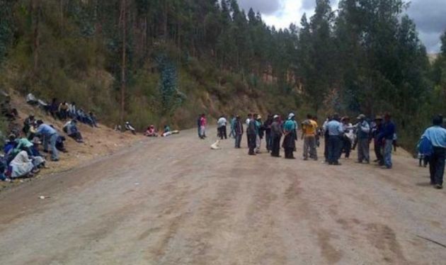 Dirigentes de comunidad Mataquita y minera Barrick buscan el diálogo