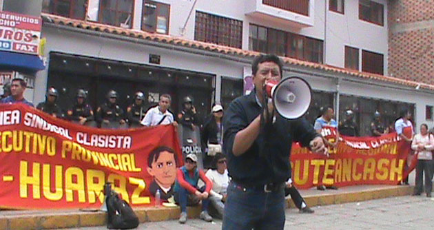 Joel Sandoval declara en permanente lucha al magisterio ancashino