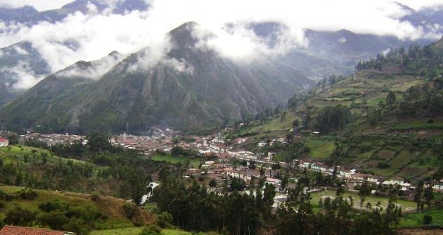 Mineras y Estado invierten en desarrollo de poblados de Huari