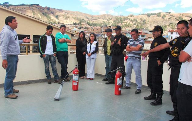 Agentes de serenazgo  fueron capacitados en control de incendios y manejo de extintores