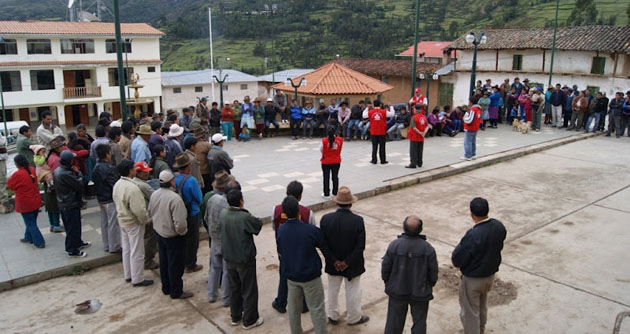 Tesorero se apropia de 60 mil soles de la Municipalidad de Huacachi en Huari