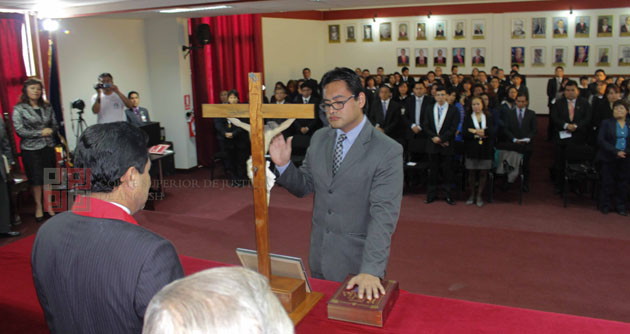 Juramentan jueces del juzgado supraprovincial en delitos de corrupción de funcionarios