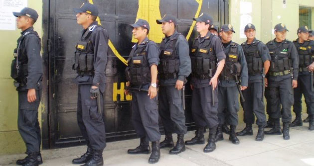 Policía intervino a personas por delito de peligro común y con requisitoria por robo agravado