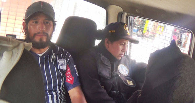 Intervienen a un sujeto que fue captado en cámaras acosando a dos niñas