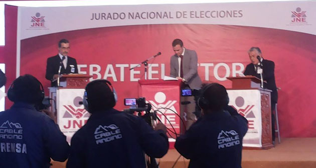 Waldo Ríos niega conocer a César Álvarez y Narváez sostiene que tiene concesiones mineras con Sonia Morales