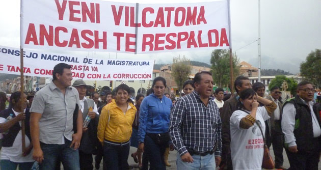 Dirigentes y seguidores de UPP rinden homenaje al desaparecido ex consejero regional Ezequiel Nolasco Campos