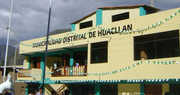 Población de Huacllán demanda mejora de las carreteras a las nuevas autoridades