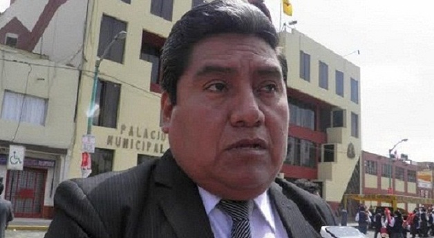 Fiscalía pedirá levantamiento del secreto bancario de tres cuentas de Waldo Ríos