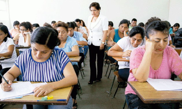 Adjudican plazas a directores y subdirectores de colegios seleccionados en concurso