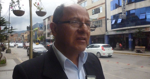 Cambio de Director de educación fue por decisión política del presidente Enrique Vargas