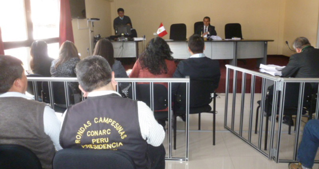 Fiscalía logra prisión preventiva para acusado de agredir a policía de tránsito