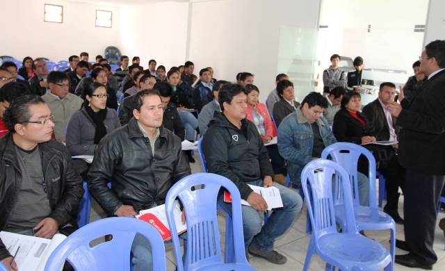 Ministerio de Economía capacitó a alcaldes de la Provincia de Huari