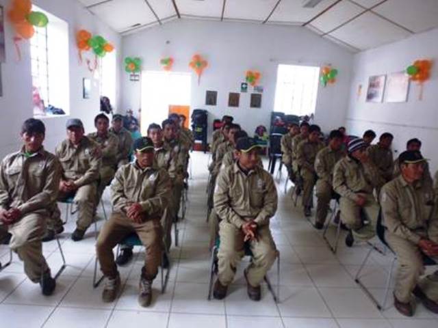 Jóvenes de San Marcos reciben taller de hotelería para generar puestos de trabajo