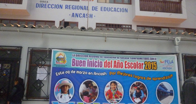 Director Regional de Educación llama malcriado y majadero a consejero Benito de la Cruz