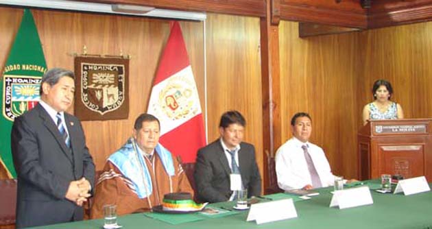 Municipio de Olleros suscribió convenio a favor de la agricultura con la universidad “La Molina”