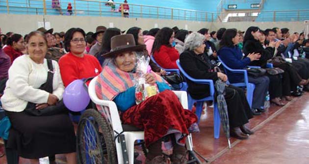 Autoridades de la municipalidad de San Marcos homenajearon a la mujer