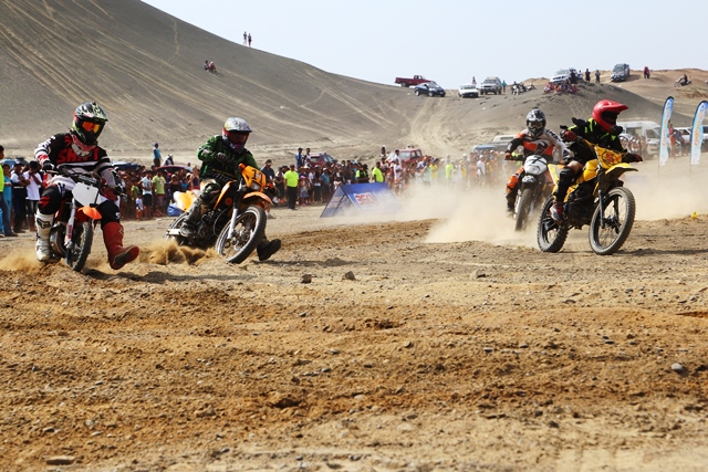 Novena edición del Festiverano Huarmey logró convocar a unas 10 mil personas