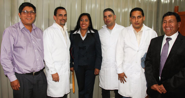 Promueve campaña de salud con médicos cubanos en Independencia