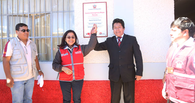 Ministra de la mujer inaugura centro de emergencia mujer en la provincia de Recuay