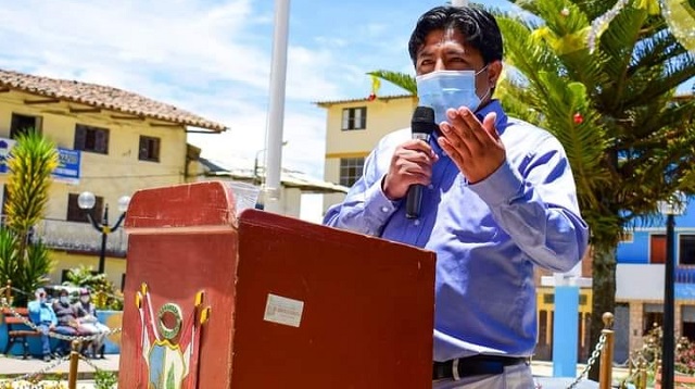 Henry Borja califica de “majaderías” exigencias de terreno para construcción del Hospital III-1 en Huaraz