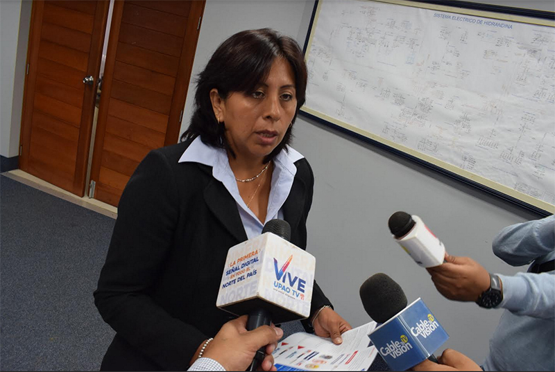 Hidrandina advierte del peligro de colocar publicidad electoral en postes de alumbrado