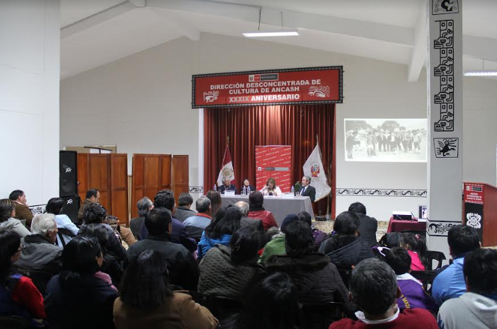 Huaraz: Dirección de Cultura de Áncash rindió merecido homenaje al “Jilguero del Huascarán”