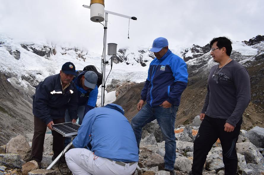 Huaraz: instalan estación meteorológica en la laguna Palcacocha