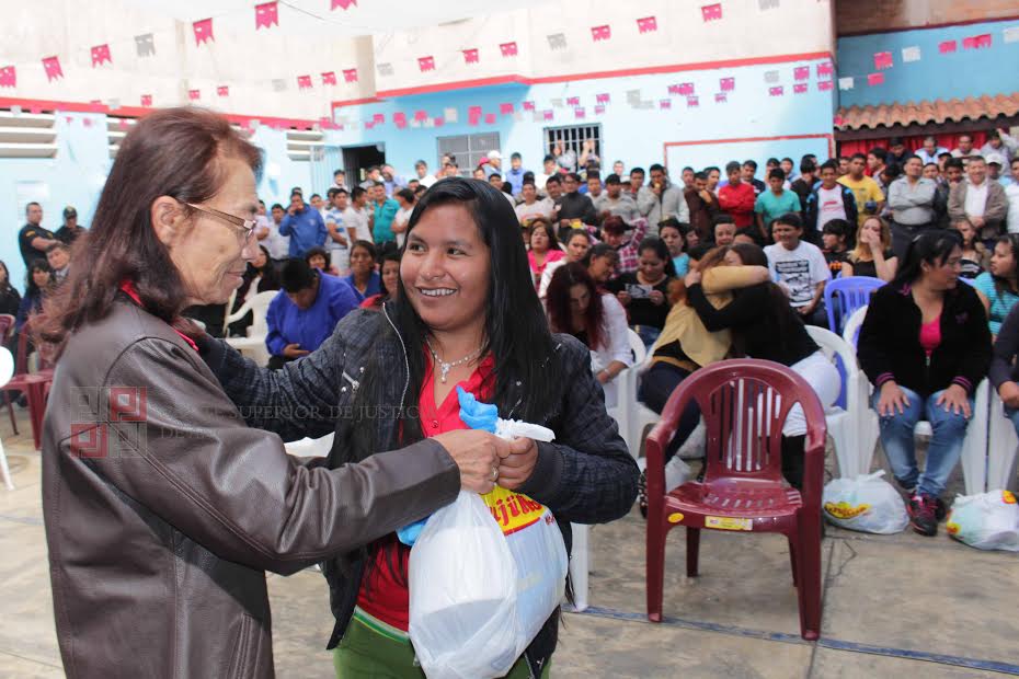 Celebración por Día de la Madre en penal de Huaraz