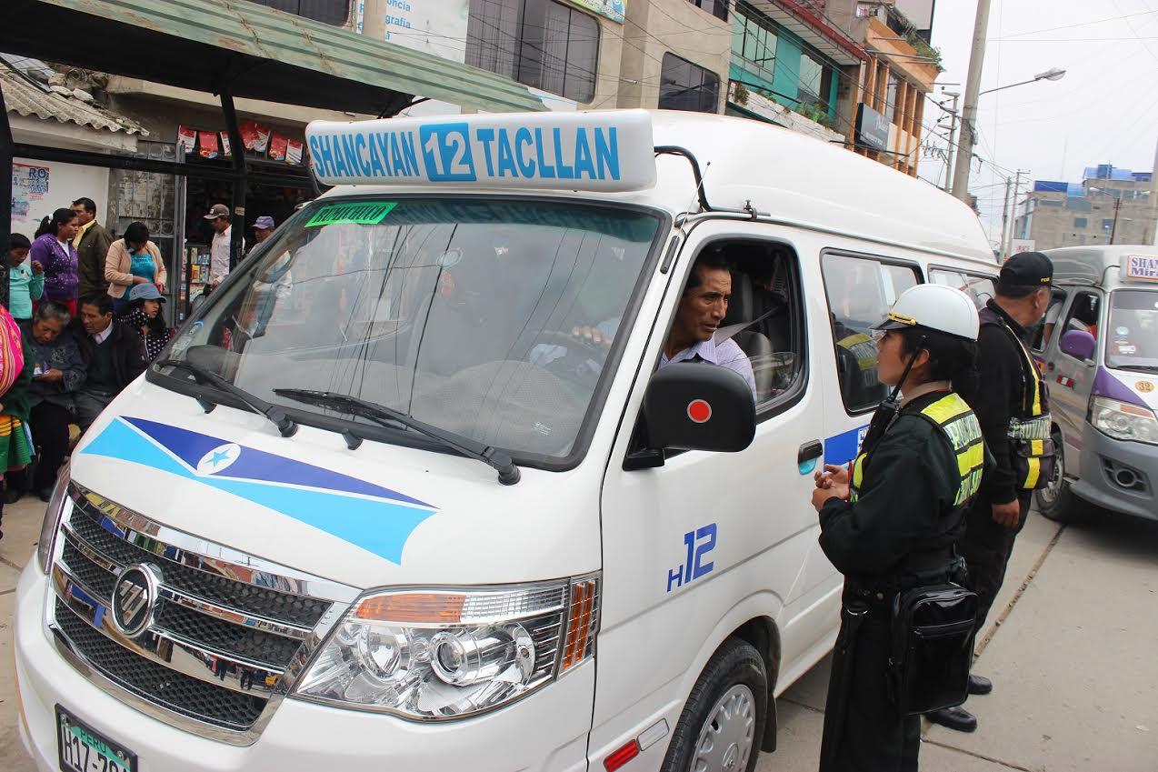  Con proyecto “Huaraz te quiero sin ruido” multan a más de 80 conductores