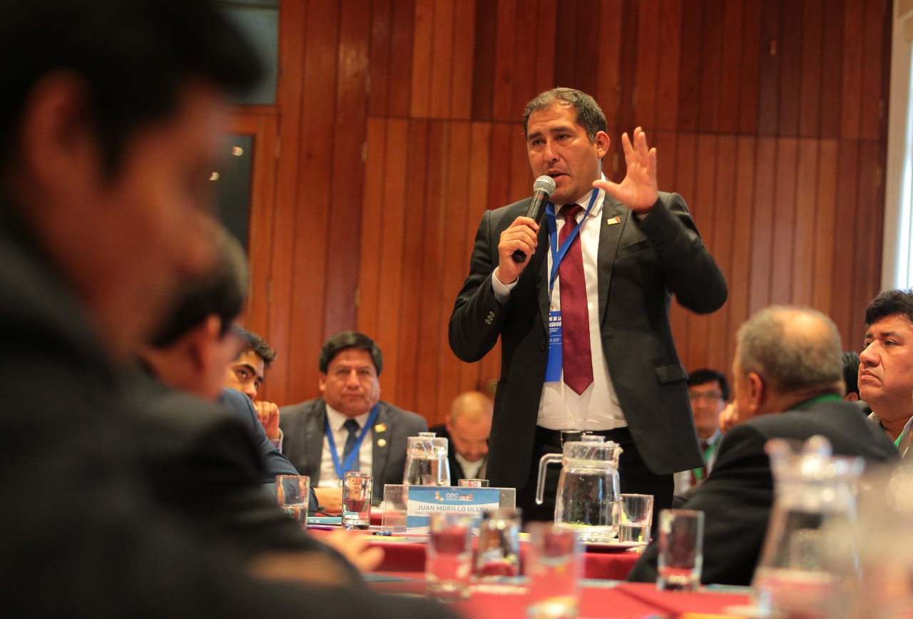 Gobernador Morillo participa del "I Gore Digital" en Cajamarca