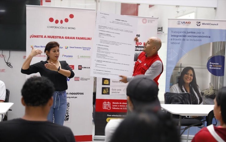 Ministro Maurate destaca potencial de trabajadores con habilidades diferentes 