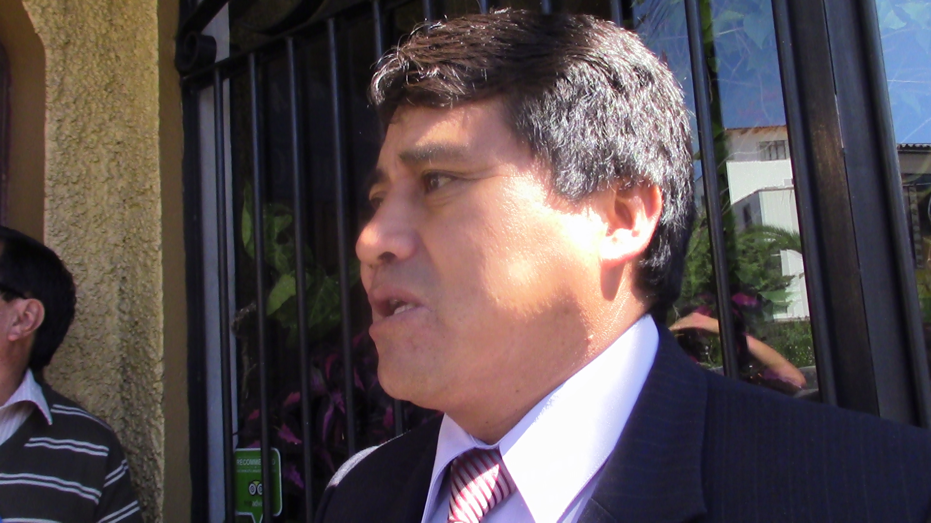 Abogado Tobías Romero Arias lamentó falta de culminación de colegio de Ticapampa