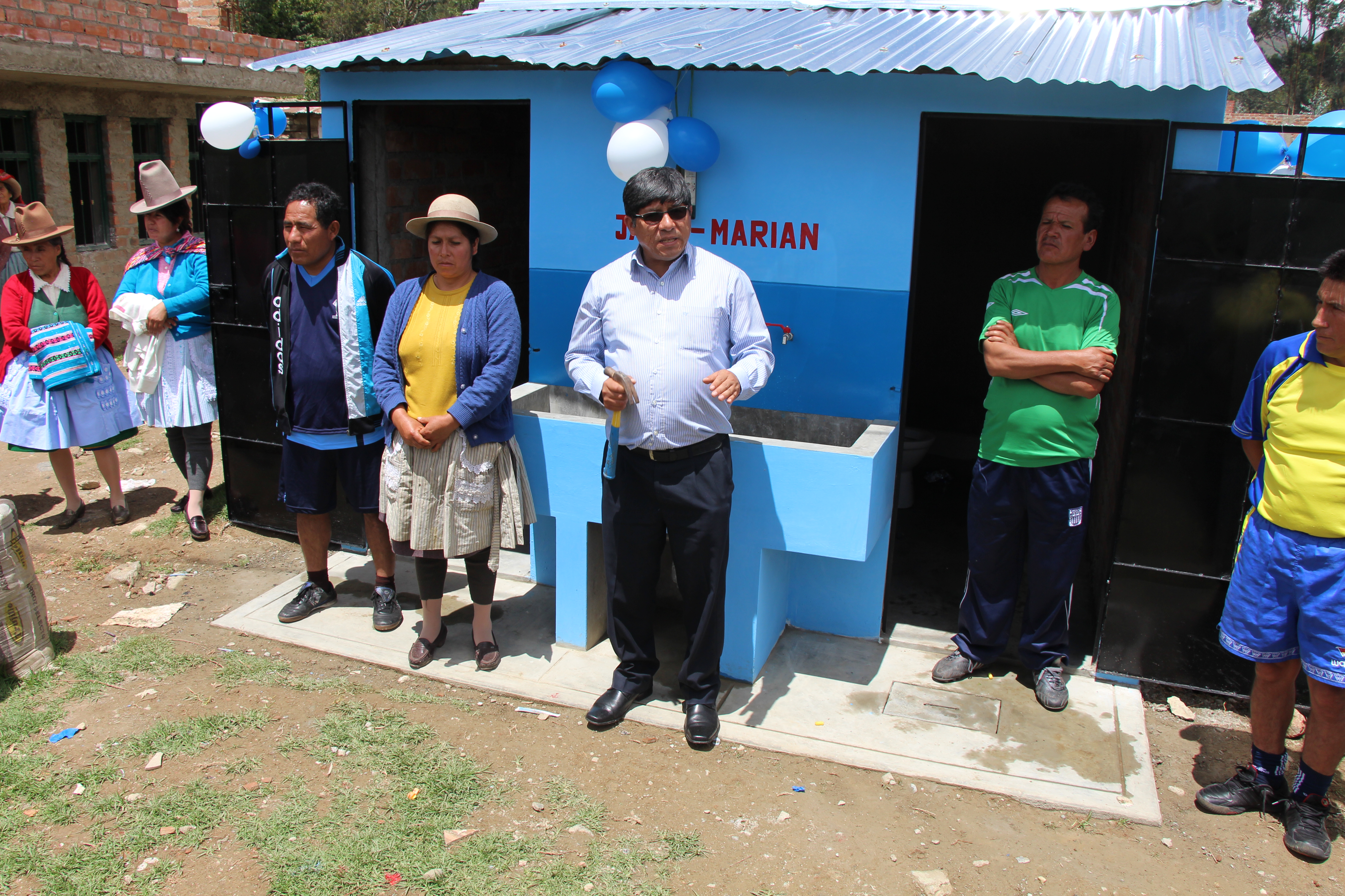 Alcalde de Independencia anunció mejoramiento de seis campos deportivos