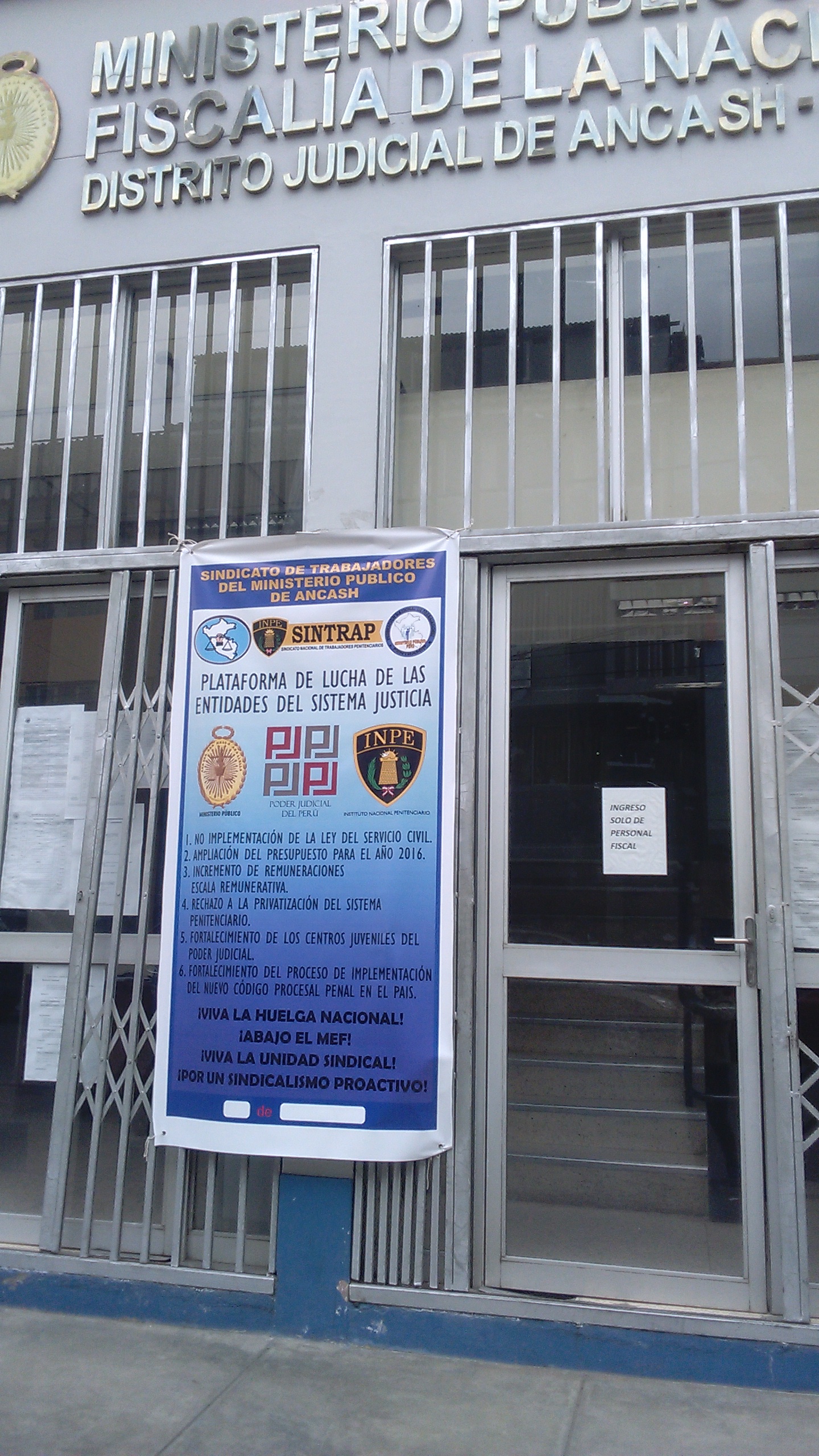  Huaraz: trabajadores del Ministerio Público e Instituto Penitenciario realizan paro de 48 horas