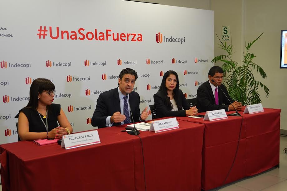 Indecopi envía un manual para prevenir y eliminar barreras burocráticas a más de 2 mil entidades públicas 