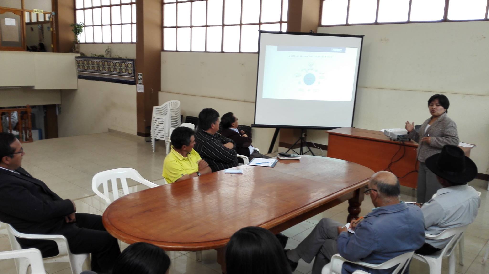 Autoridades y población de Huaylas recibió charlas cobre concesiones mineras