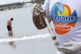 Ministerio de Salud intensifica acciones de inspección en playas y piscinas de todo el país