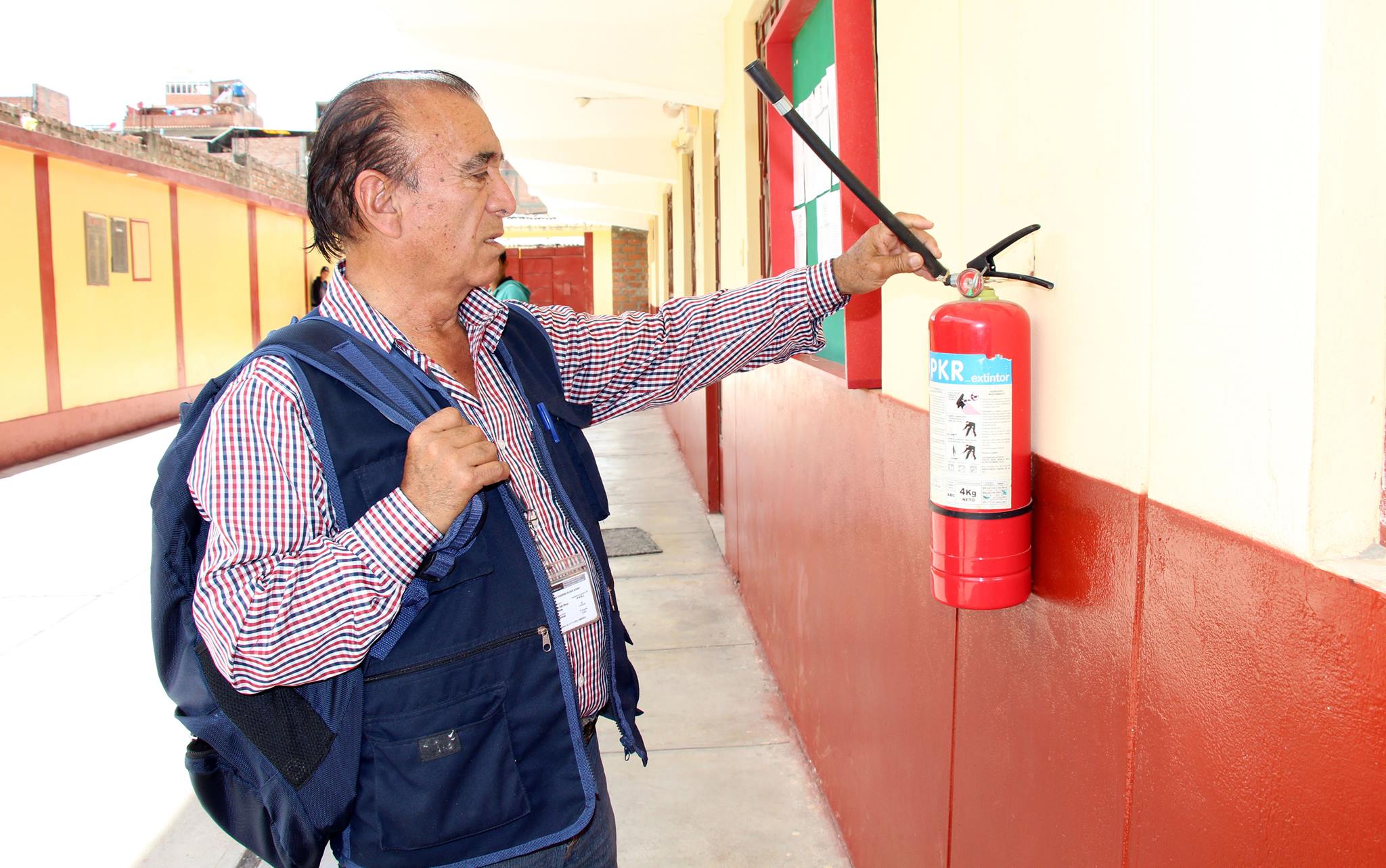 Autoridades del municipio de Independencia inspeccionaron centros educativos de este distrito