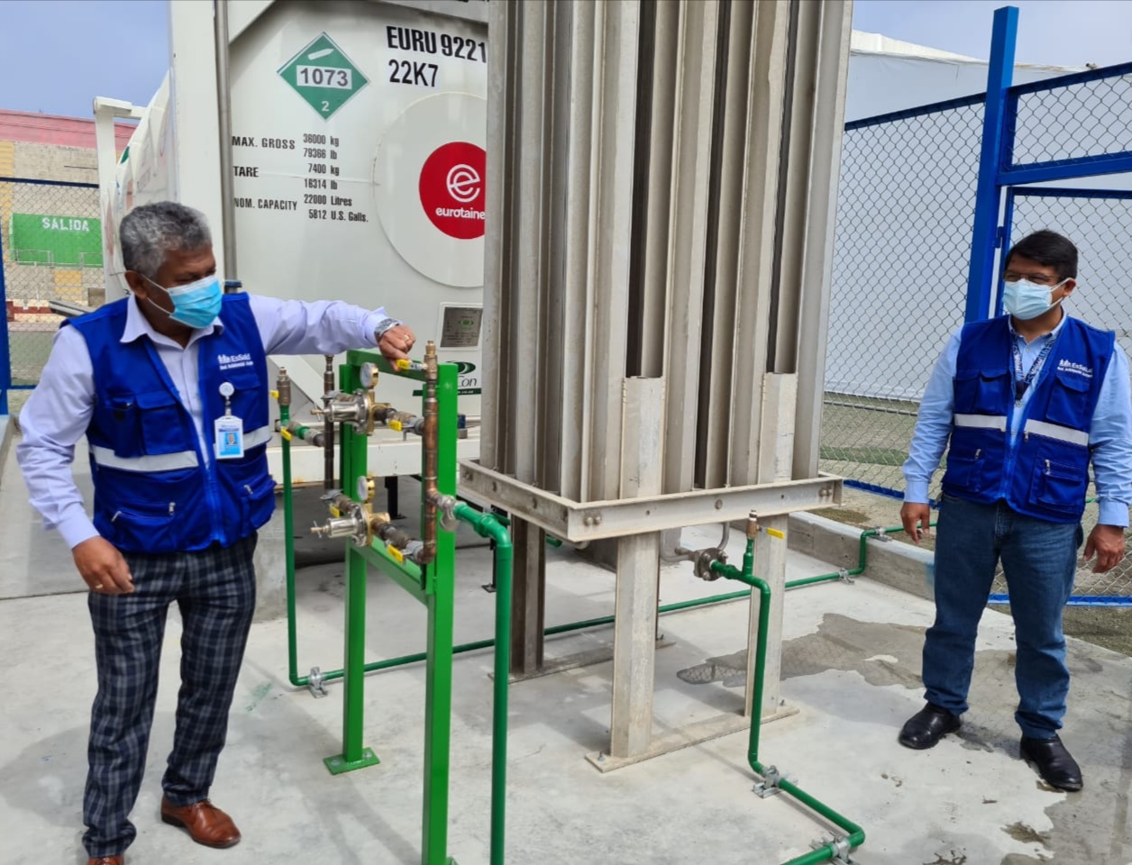 EsSalud Áncash instala isotanque de oxígeno para garantizar abastecimiento a pacientes covid-19