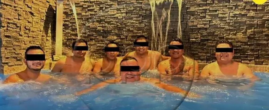 Trujillo: hallan fotografía de policías posando junto a presuntos integrantes de ‘Los Pulpos