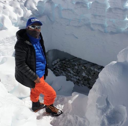 Áncash: investigación científica en nevado Huascarán avanza sin complicaciones