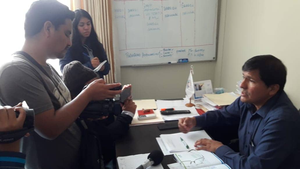 Comida en mal estado desencadenó intoxicación masiva en Quillo y provocó la muerte de una persona