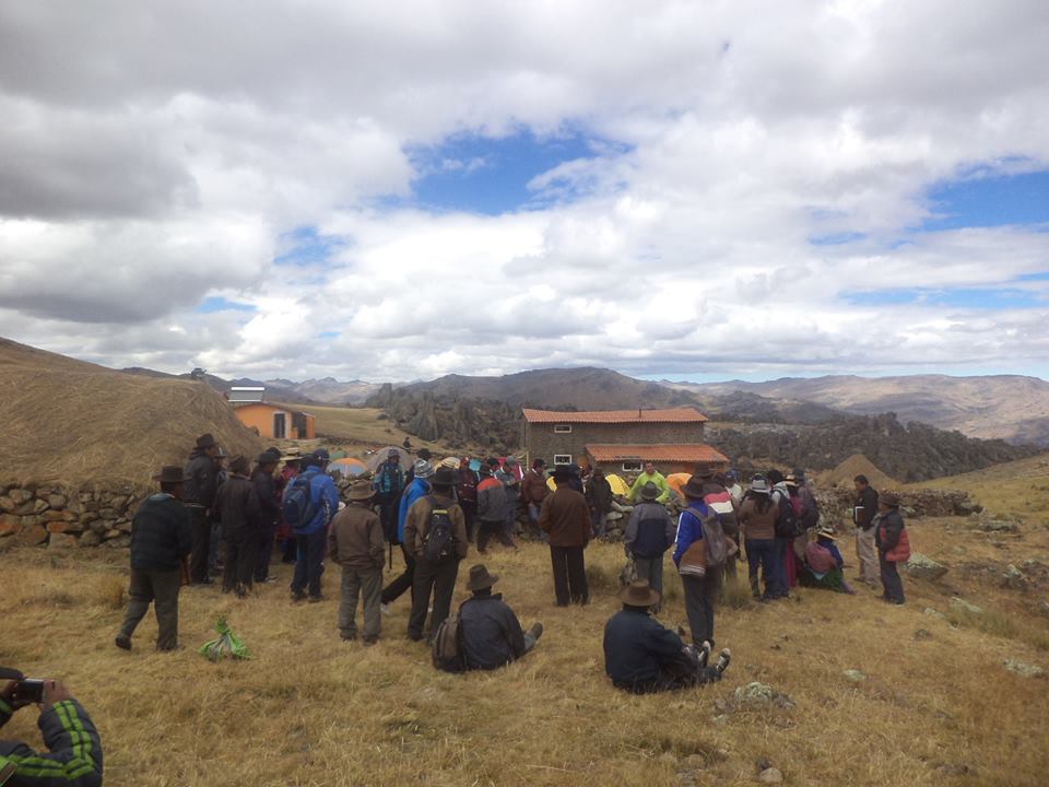 Comuneros otorgan 15 días de plazo para retiro de argentinos de Hatun Machay
