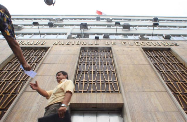 Plazo para renuncia de autoridades regionales y locales vence el lunes 19