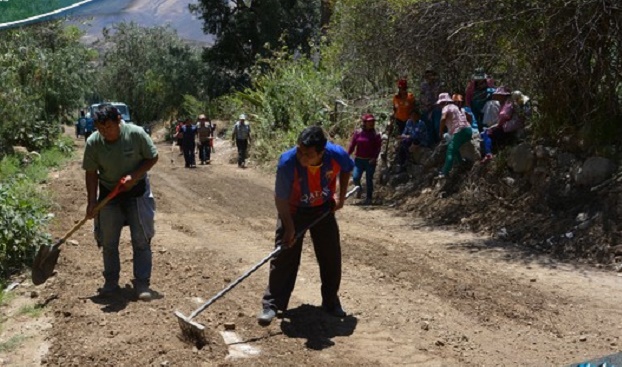 Huaylas: municipio y comunidad de Cabina realizan jornada de limpieza en diversos sectores