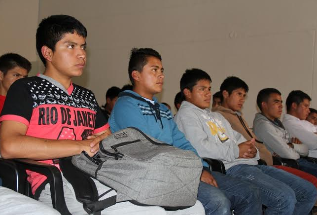 Convocan a jóvenes ancashinos para becas de maestrías en Colombia