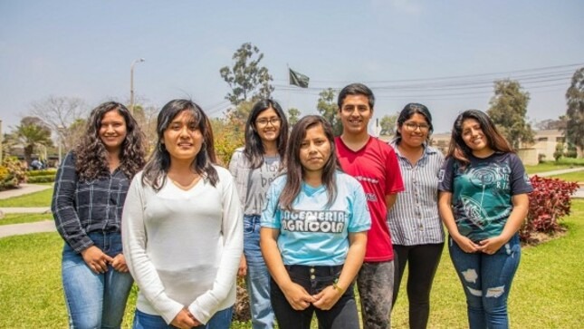 Iniciativa de Pronabec busca prevenir que talentos de Beca 18 abandonen sus estudios 