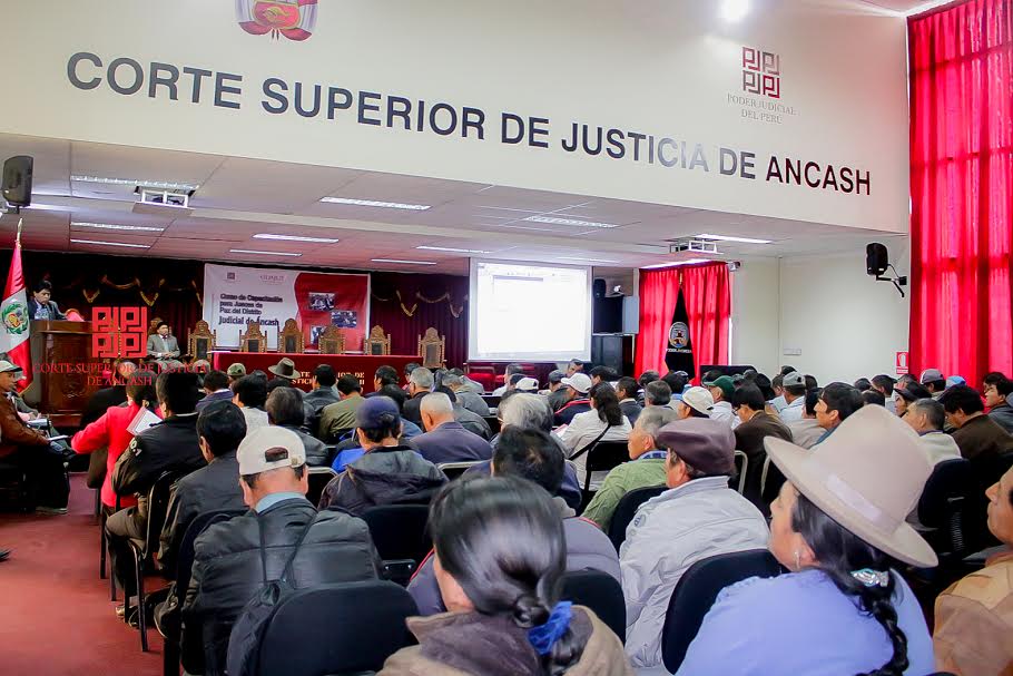 Huaraz:  más de 200 jueces de Paz fueron capacitados por la Oficina de Apoyo a la Justicia