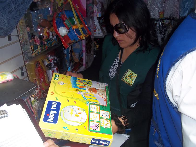 Huaraz: incautan juguetes sin registro sanitario en establecimientos comerciales